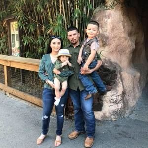 Meet your Posher, Jerry n daniela